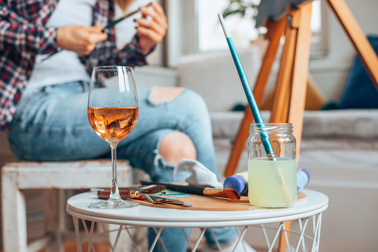 Have a sip and paint session with the girls during your fall getaway