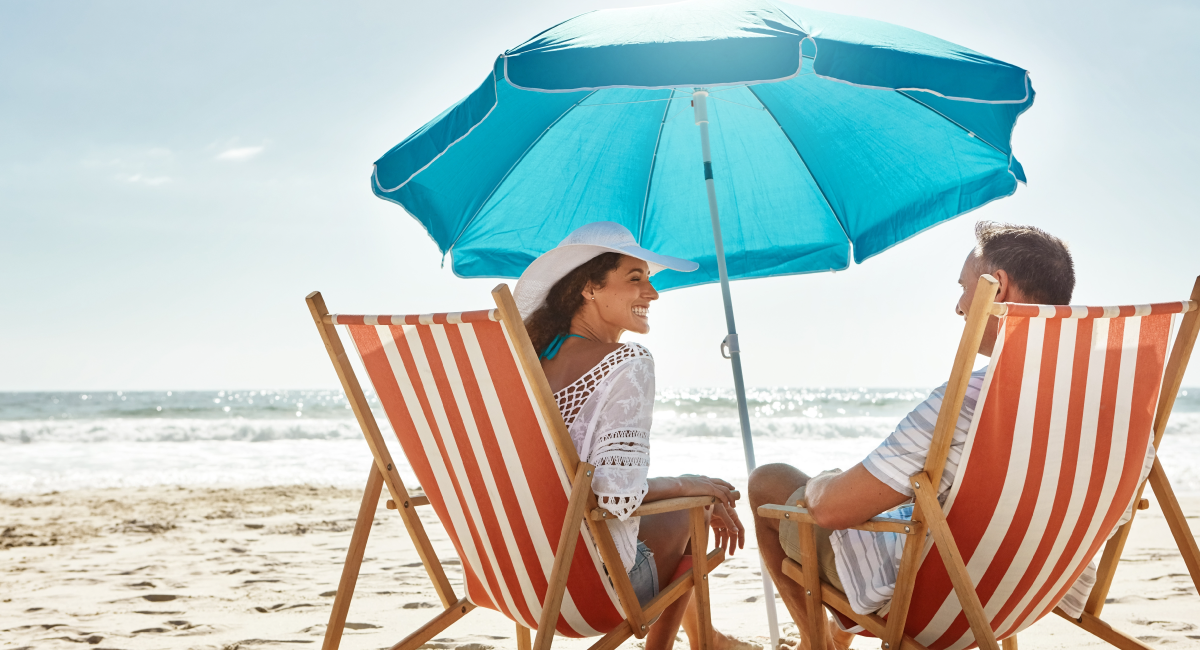 image of couple in emerald isle nc