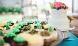 Wedding Cupcakes | Emerald Isle Wedding