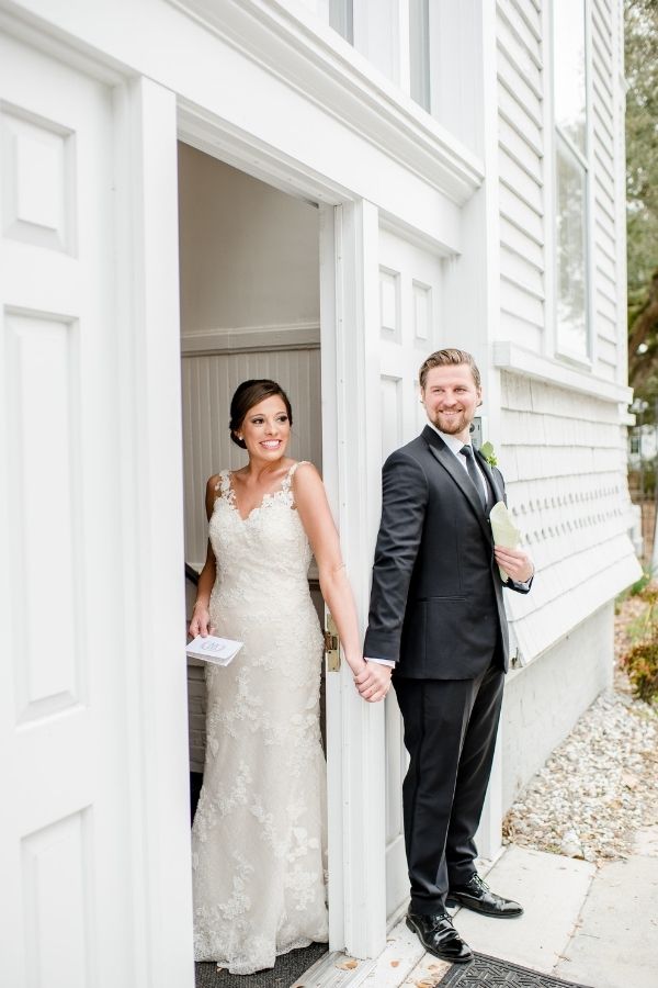 Wedding couple in Emerald Isle