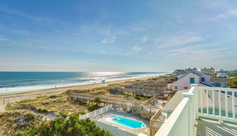 beach house rentals for 18 year olds