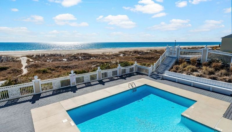 Beach Cottage Pool