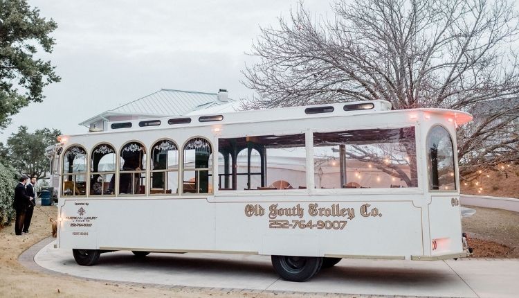 Emerald Isle Wedding Trolley