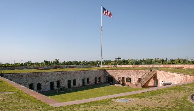 Walkthrough History at Fort Macon