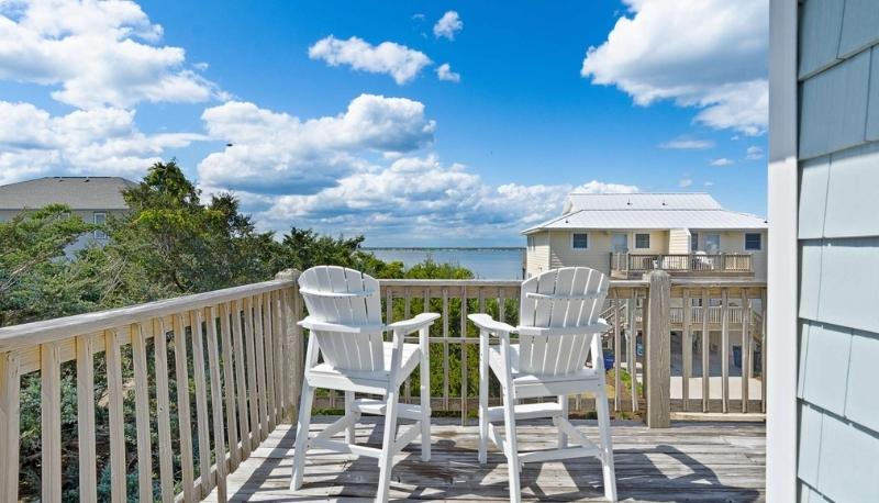 Bogue Sound Deck