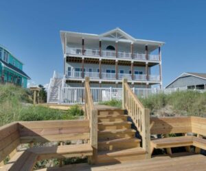 6 Luxury Oceanfront Vacation Rentals in Emerald Isle, NC