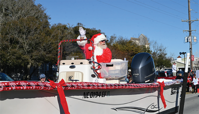 Emerald Isle Santa in the parade.