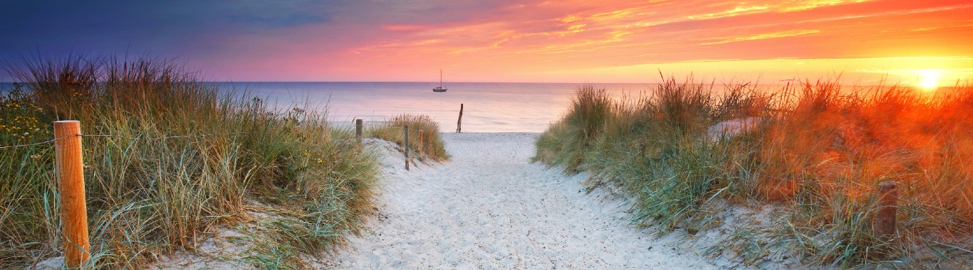 Beautiful sunrise on the beaches in Emerald Isle, North Carolina