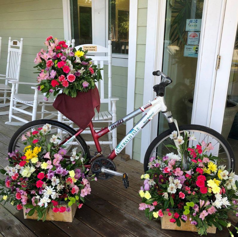 Emerald Isle Bikes and Blooms Supports Bike the Banks
