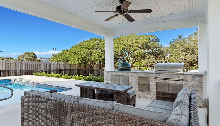 Vacation rentals with outdoor grills