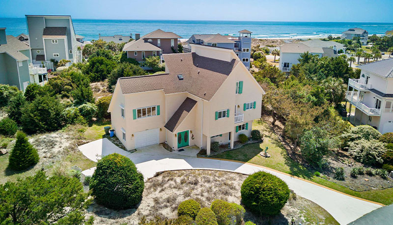 Resort House Rentals: Uncover the Unparalleled Luxury and Serenity