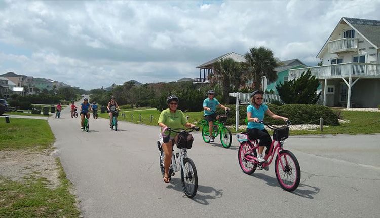 Pedal your way around Emerald Isle on the Bike Path