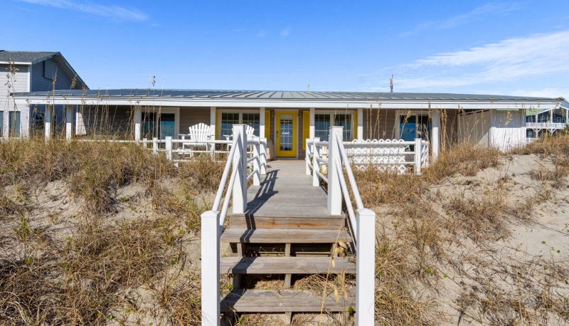 Hawks' Nest Coastal Cottage