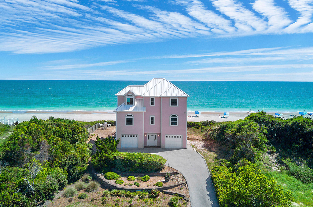Single-family vacation rentals in Emerald Isle, NC