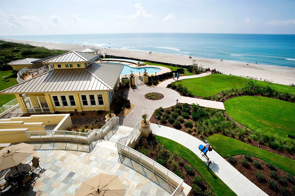 Condo rentals at Grande Villas in Indian Beach, NC