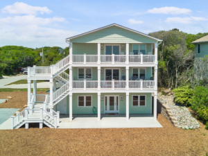 Featured Property – A Lil Salt ‘n Lime