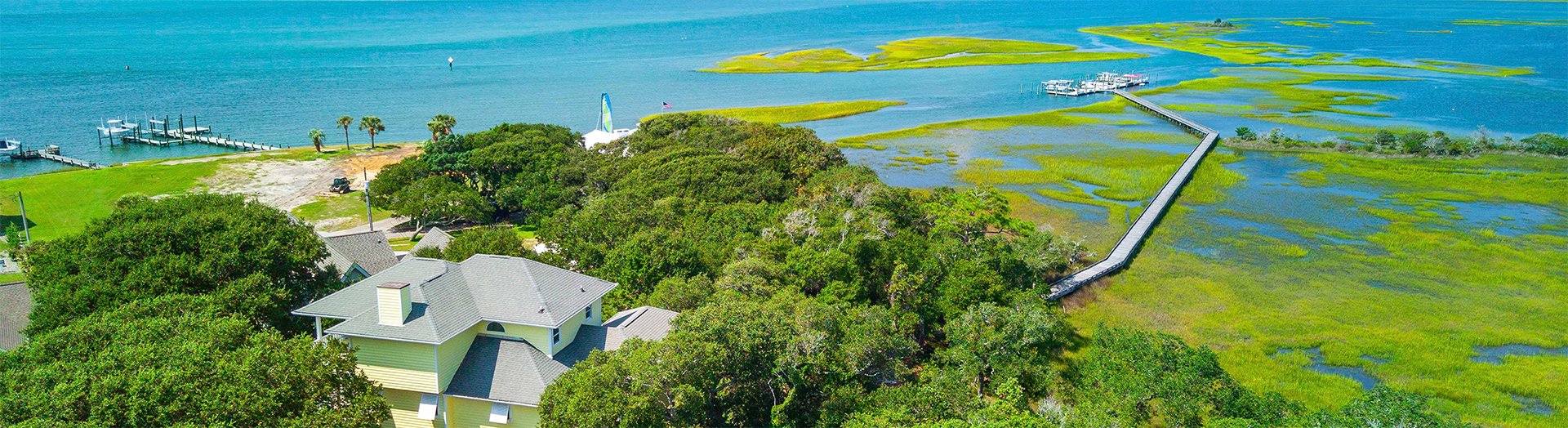 Vacation Rentals with a Dock or Pier in Emerald Isle, NC