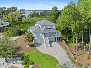 Featured Property – The Blue Oyster