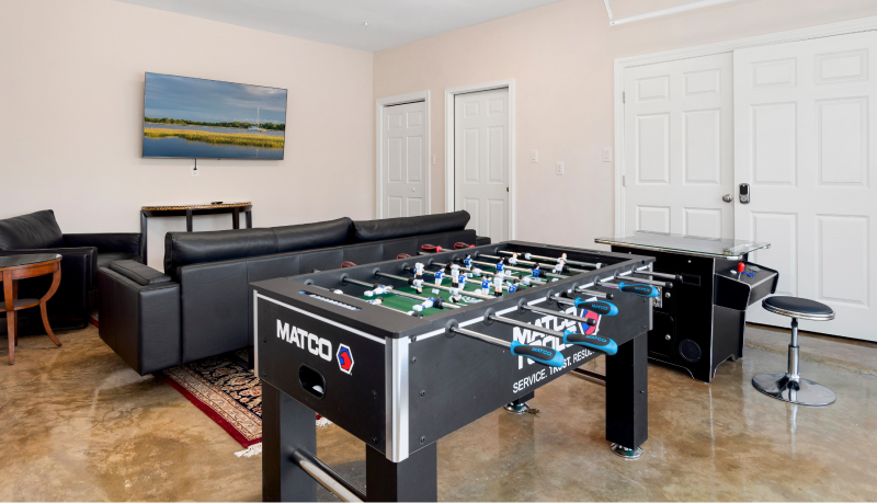 Ocean view - game room