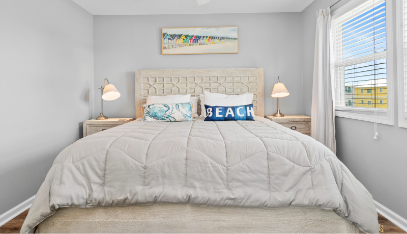 Pier Pointe 6 B-3 West - bedroom 1