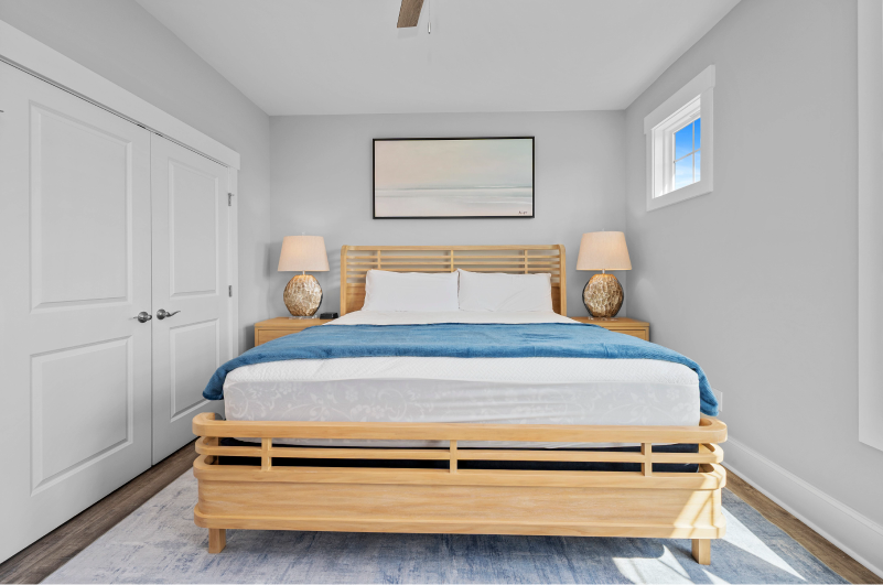 Village West 9011 Sandless bedroom