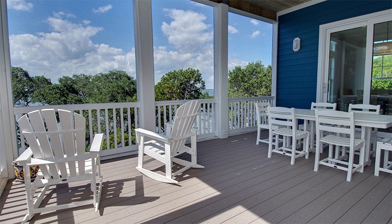 Breezy Oak deck