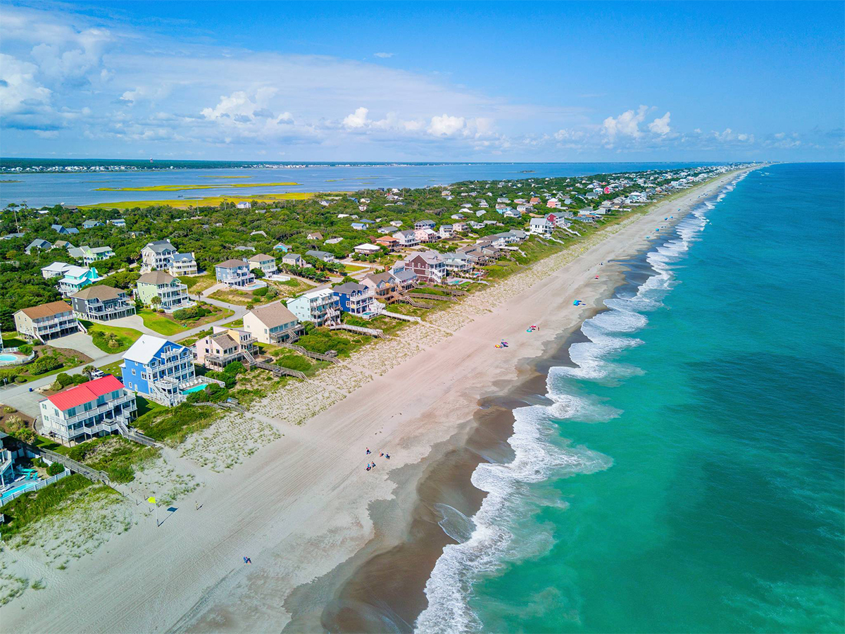 First-Time Visitor's Guide to North Carolina's Crystal Coast, image size:1200x900