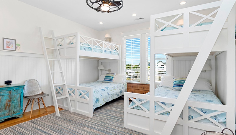 Cedar Lodge West kids bedroom