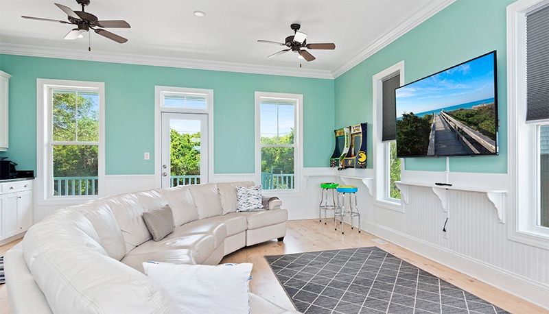 Beach Castle - living room