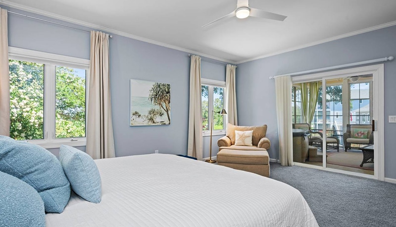 Mermaid’s Tale - bedroom 2