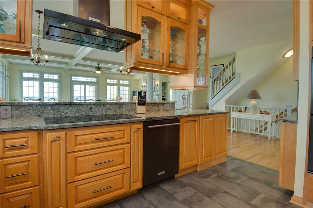 Sundhurst Cottage - Vacation Rentals with the Best Kitchens