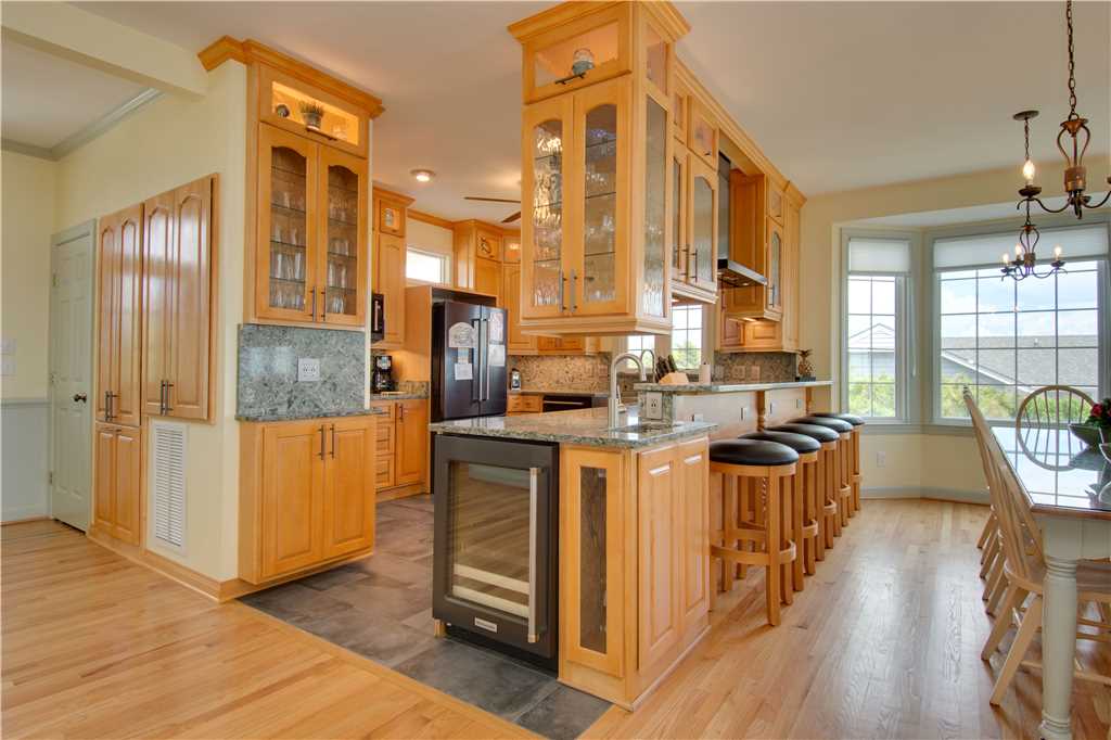 Sundhurst Cottage - Vacation Rentals with the Best Kitchens