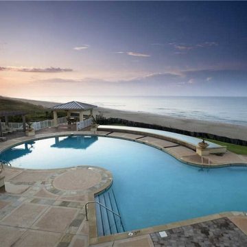 Grande Villas Luxury Vacation Rentals in Indian Beach NC